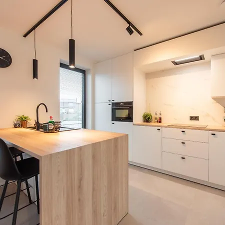 Nieuw De Grenspaal Zuid 2slpk - 4p - Sauna - Laadpaal Riemst